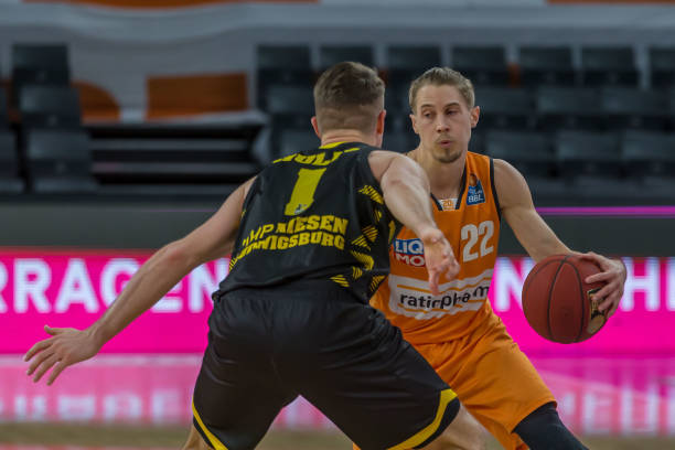 而在诺丁汉 而在诺丁汉